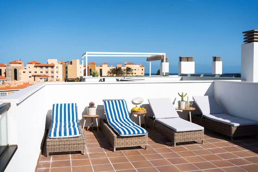 Sunny Luxury Apartment With Two Great Sunny - Level Terraces, Two Swimming Pools, In A New Complex Pueblo Majorero, Close To Fuerteventura Golf Club, Next To The Beach , Atlantico Shopping Mall And Casino In Caleta de Fuste Exterior foto